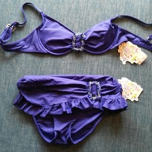 Becca bikini top L/bottom M